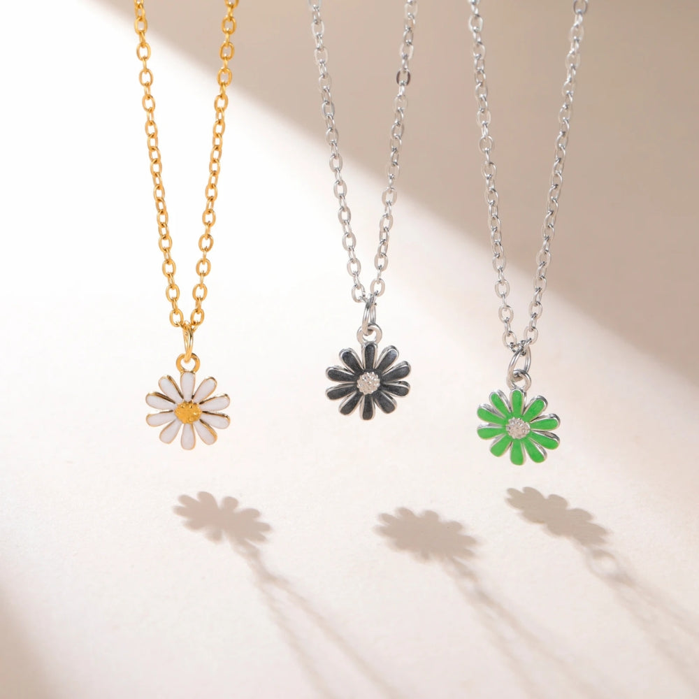 BloomDaisy™ Mini Flower Pendant Necklace