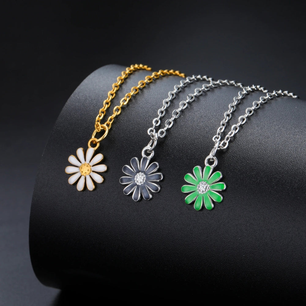 BloomDaisy™ Mini Flower Pendant Necklace